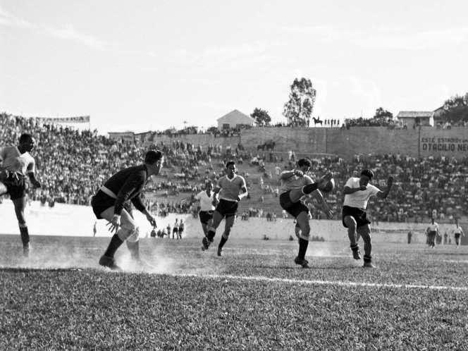 Before the start of the tournament, France withdrew from Group 4, leaving remaining teams Uruguay and Bolivia to play in the pool’s only fixture. The Uruguayans – playing in their first World Cup since their victory in 1930 – won 8-0, thanks in part to striker Óscar Míguez’s hat trick, and progressed to the second group stage.