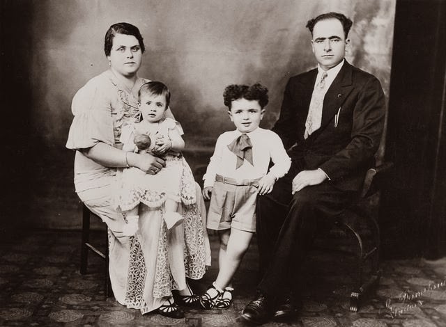 Domenico Caristi with wife and children, 1939