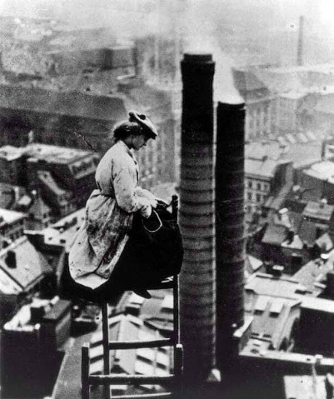 #26 A mason high above Berlin, 1900.
