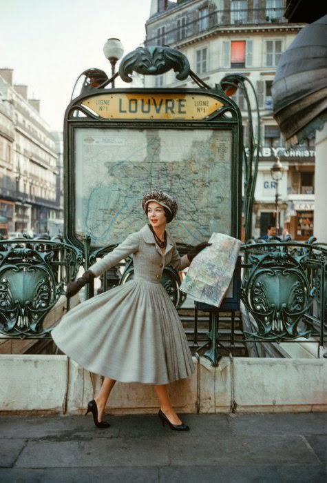 A Palais de Glace dress, Spring-Summer 1957 haute-couture collection.