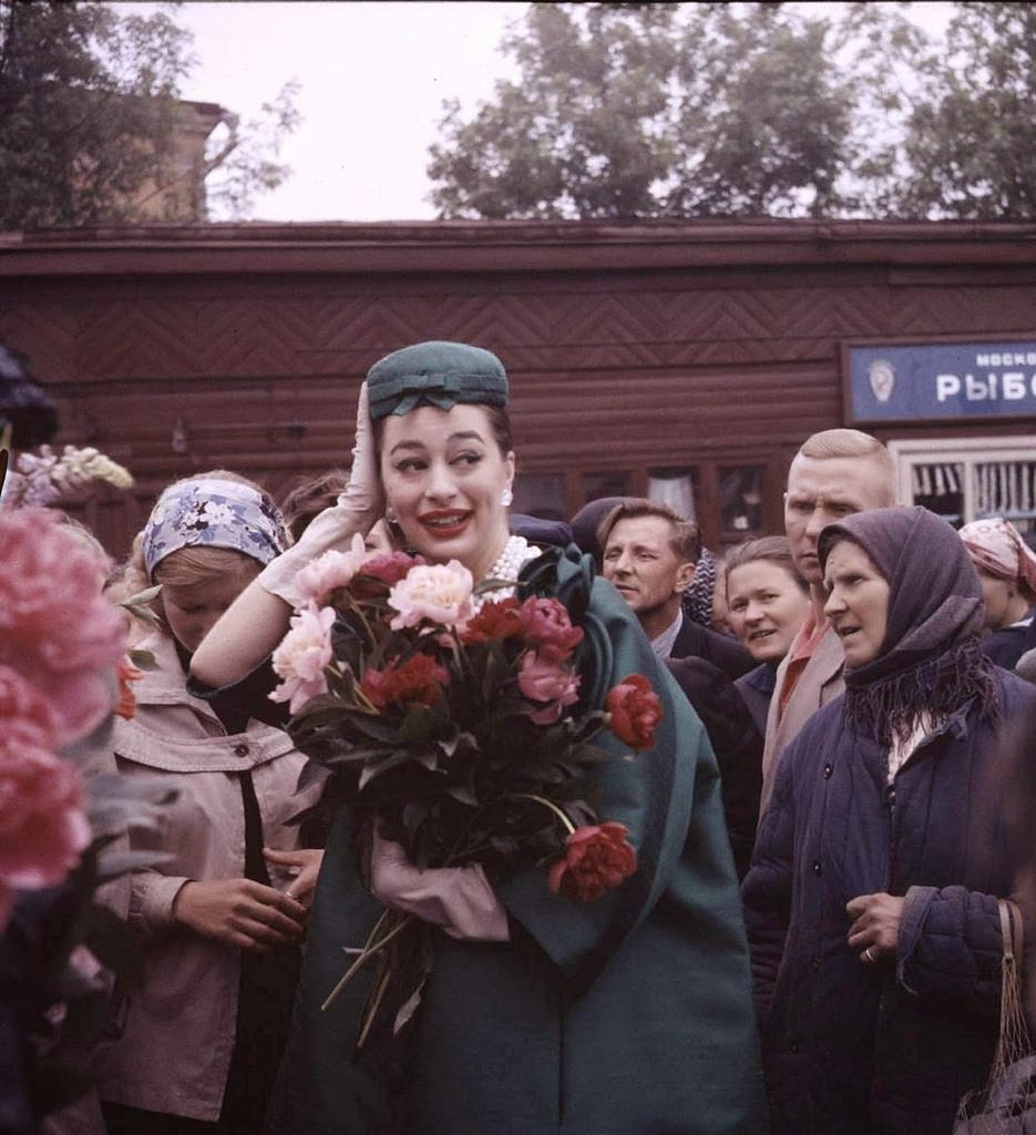 When Dior Took Over the Soviet Streets: Moscow’s 1959 Fashion Shock Fashion &; Culture