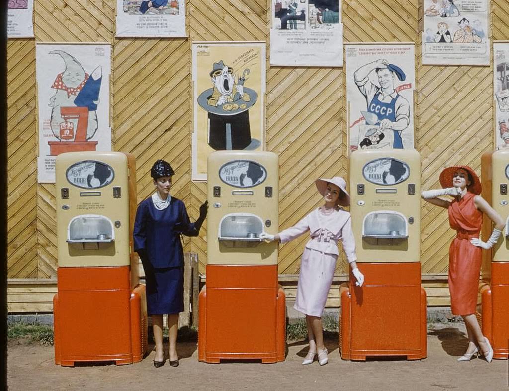 When Dior Took Over the Soviet Streets: Moscow’s 1959 Fashion Shock Fashion &; Culture