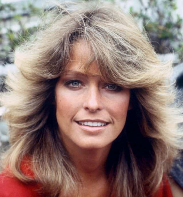 Farrah Fawcett Young: Stunning Images from Her Early Years Celebrities