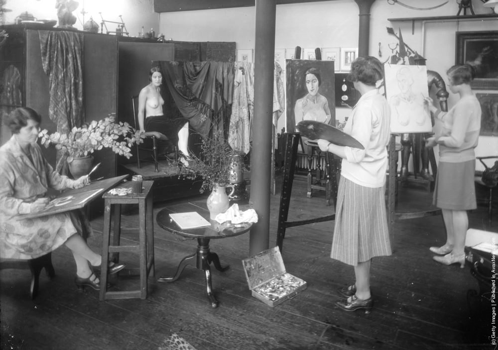 Students at the Heatherley School of Art in Baker Street, London, painting a nude model in the portrait studio, 1927.