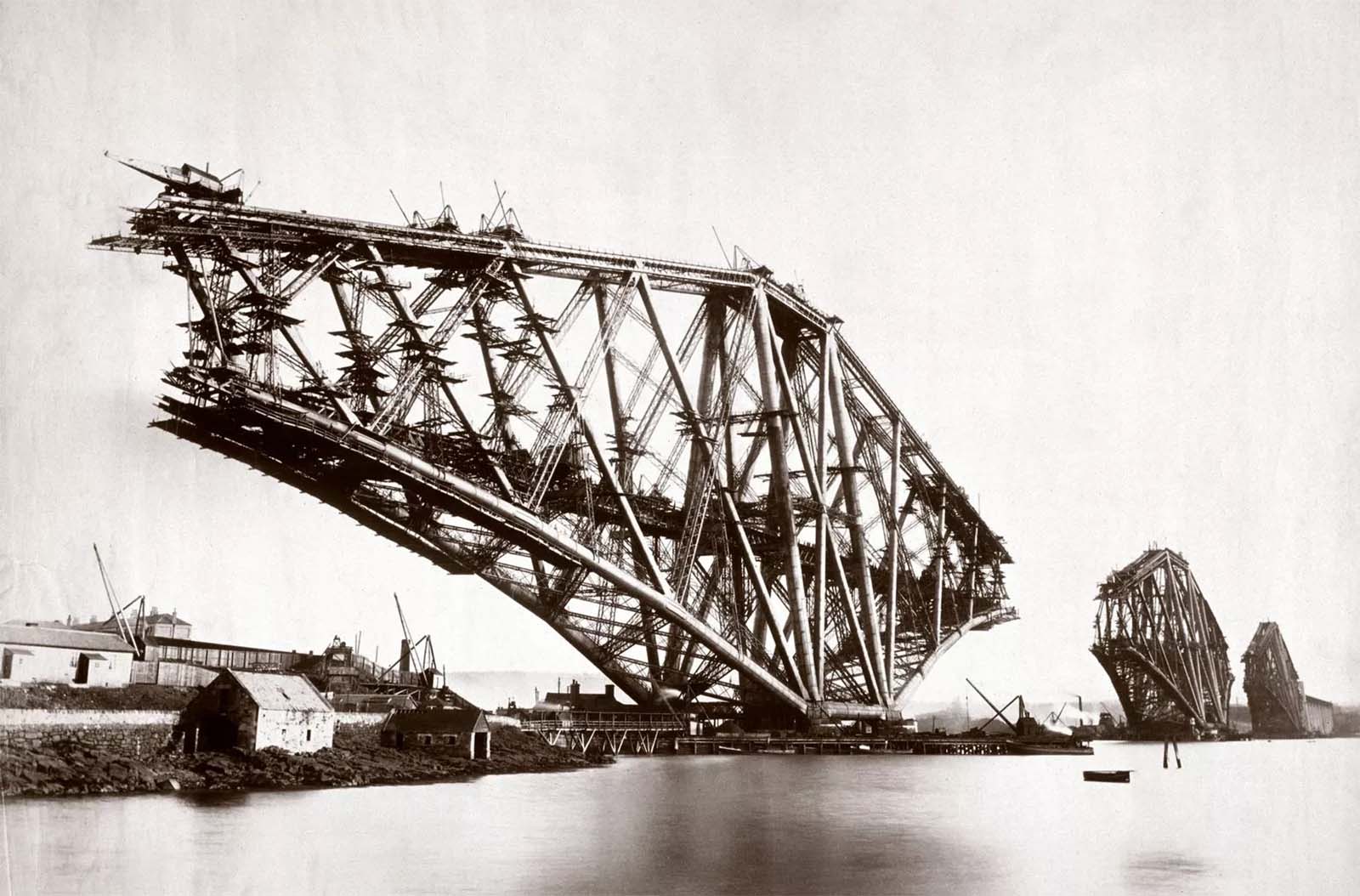 Rare Photos from the Building of the Forth Bridge Show the Sheer Scale of This Engineering Wonder P