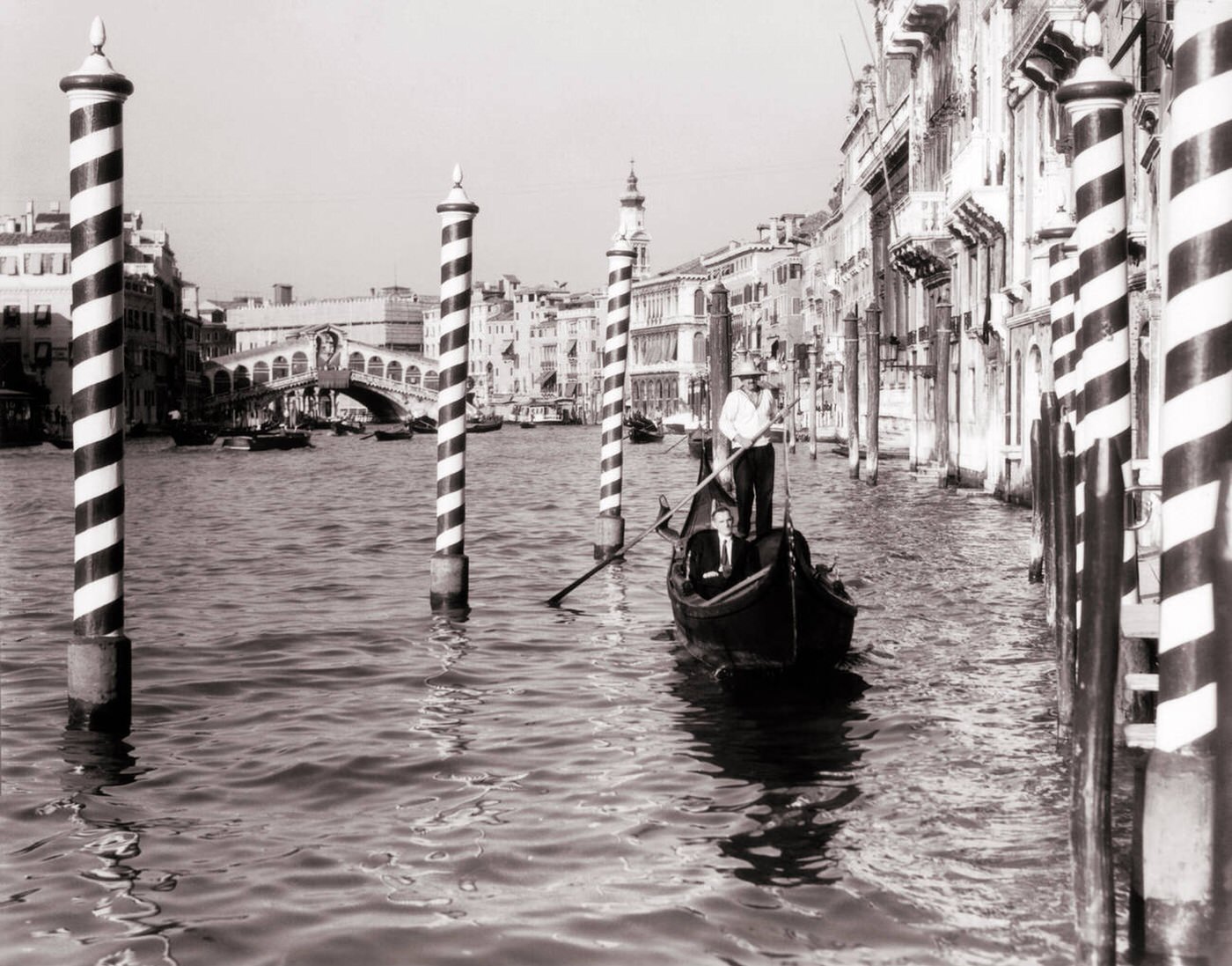 #117 Gondola on Grand Canal, Venice, Italy, 1920s.
