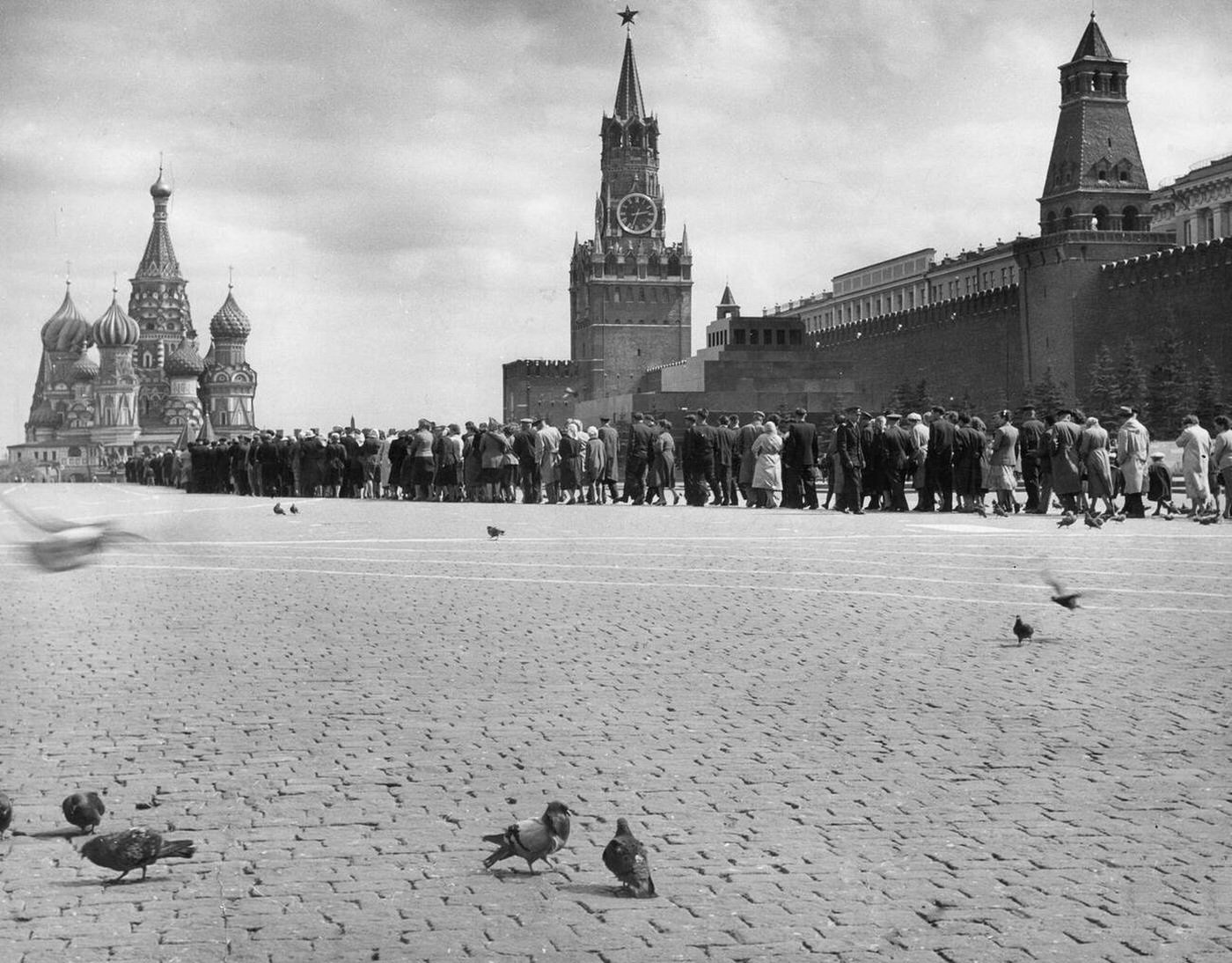 Crowd in Red Square, 1950s.