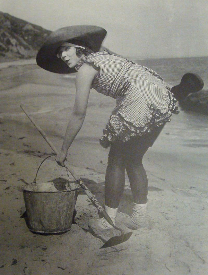 #19 Mack Sennett’s Bathing Beauties: Glamour and Comedy on the Shores of the Silent Era #19 Celebrities