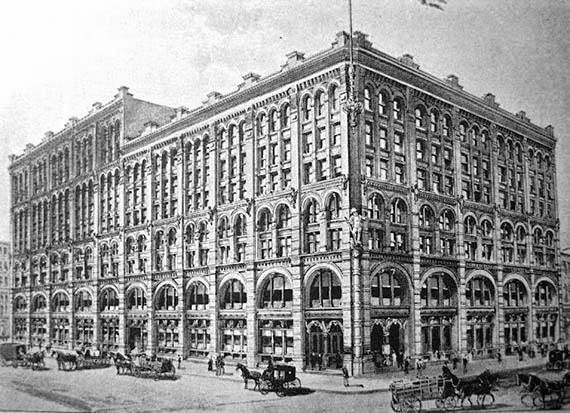 #39 The Puck Building, 1895