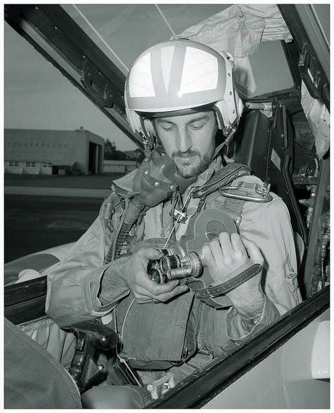 Australian Navy photographer, “Lofty” Ansell, with a Bell &; Howell cine camera in June 1974.