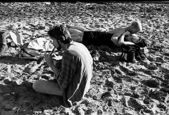 The Free-Spirited Hippies of 1960s San Francisco and Their Carefree Lifestyle Places &; People