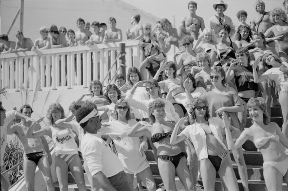 Inside the Wild, Unfiltered Spring Breaks of Daytona Beach in the Early 1980s Places &; People