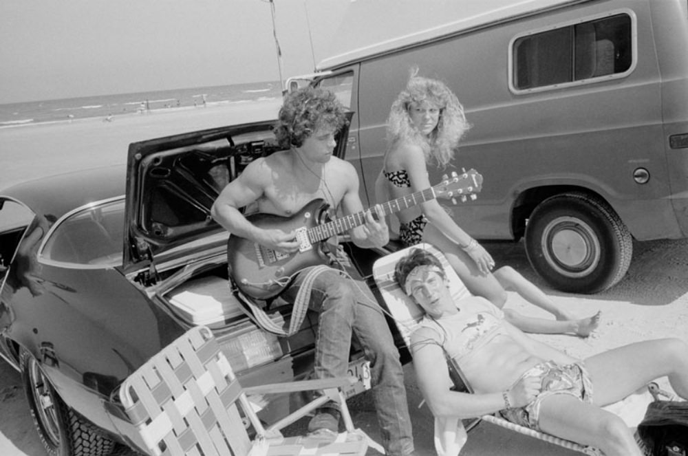Inside the Wild, Unfiltered Spring Breaks of Daytona Beach in the Early 1980s Places &; People