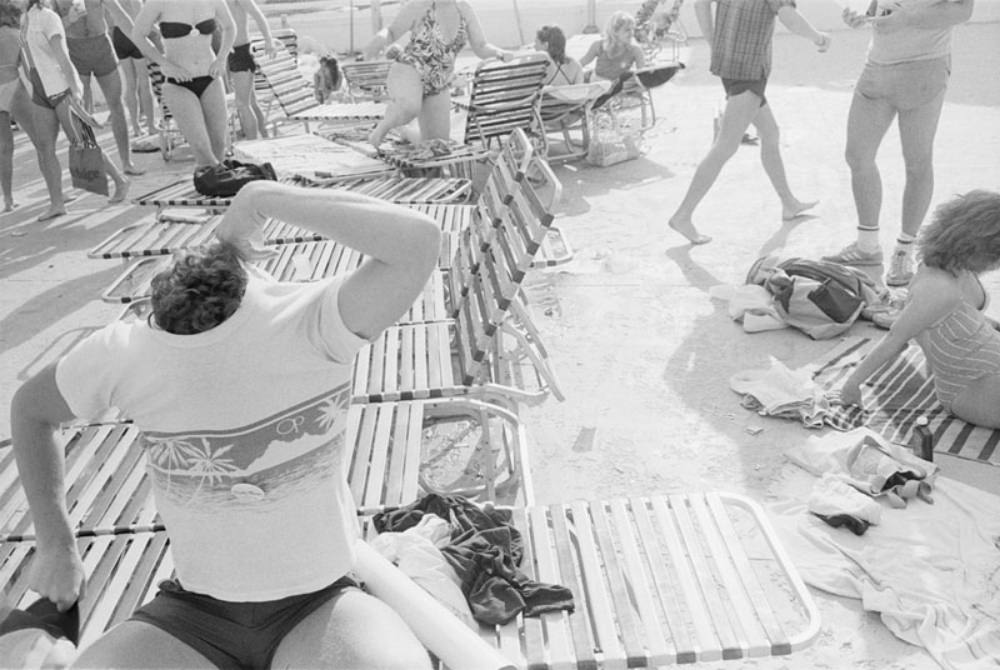 Inside the Wild, Unfiltered Spring Breaks of Daytona Beach in the Early 1980s Places &; People