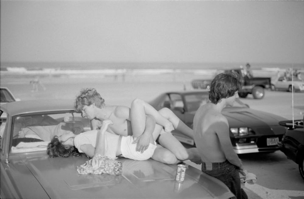 Inside the Wild, Unfiltered Spring Breaks of Daytona Beach in the Early 1980s Places &; People