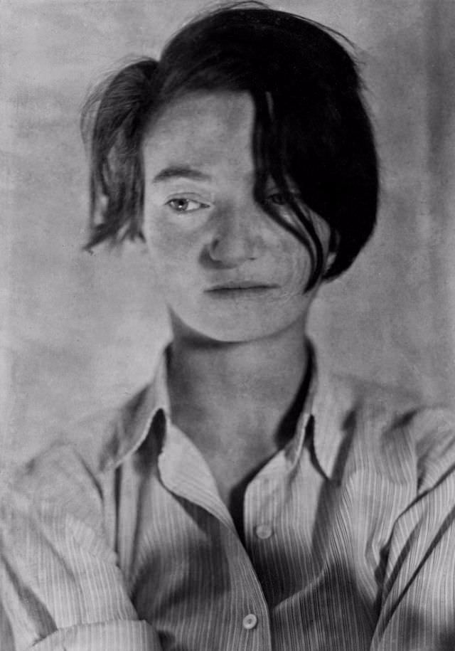 Tomboy Styles of the 1930s – The Sharp, Rebellious Edge of Women’s Fashion Fashion &; Culture
