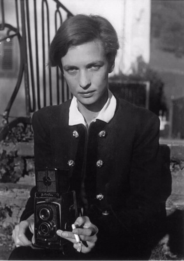 Tomboy Styles of the 1930s – The Sharp, Rebellious Edge of Women’s Fashion Fashion &; Culture