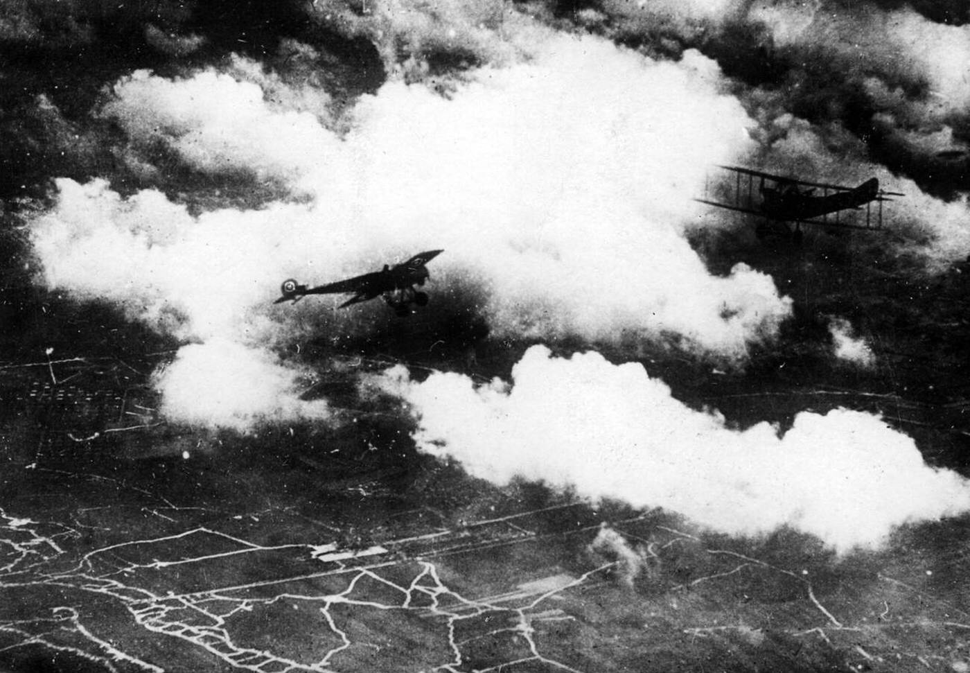 #47 Aerial combats in the First World War, 1914-1918.